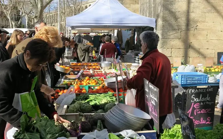 Les marchés de Montpellier, jour par jour