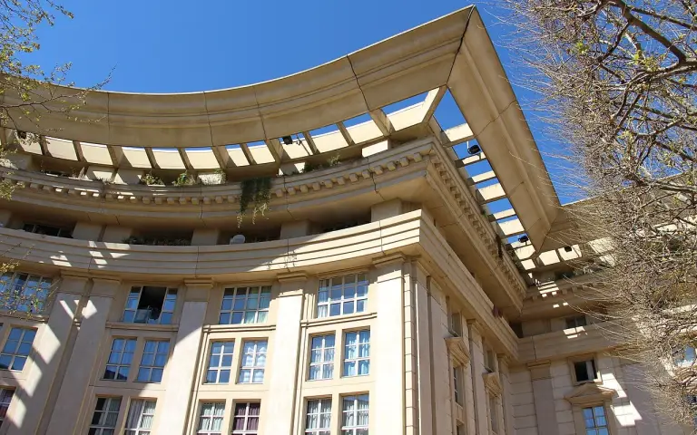 Antigone, le quartier que Ricardo Bofill a dessiné comme une ville antique