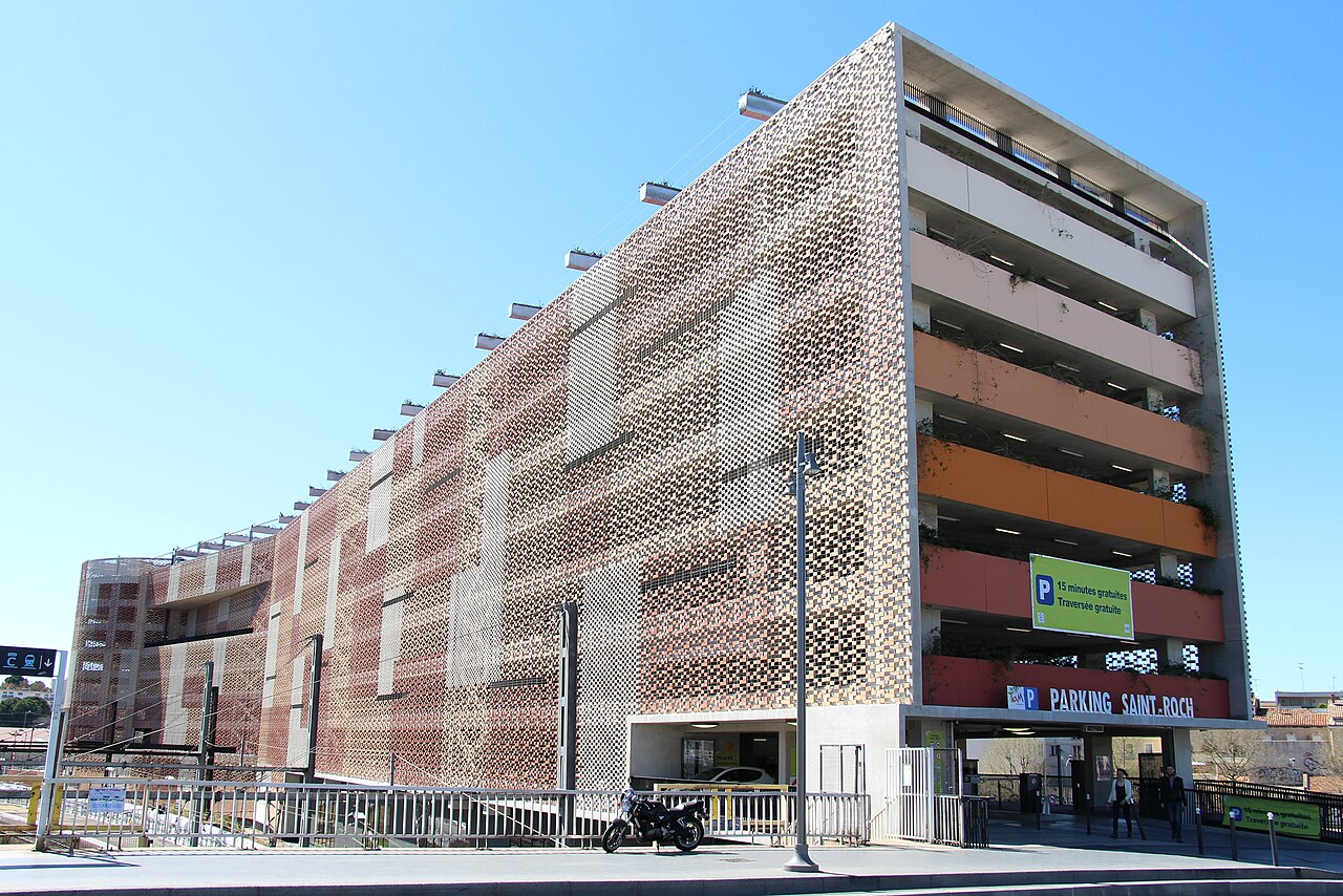 Se garer à Montpellier : parkings, P+Tram, zones — le vrai mode d’emploi
